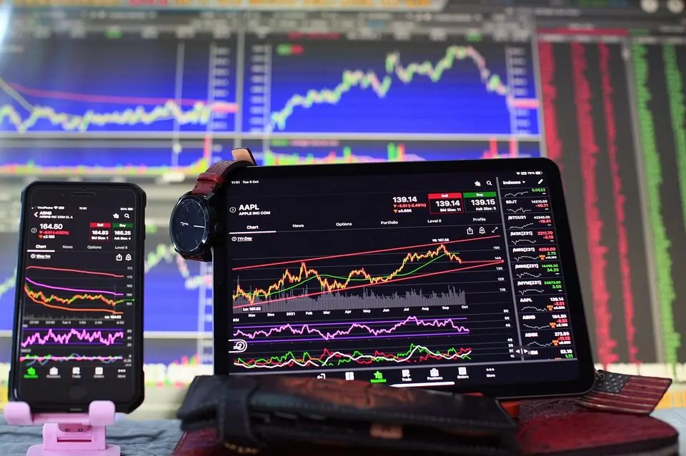 Barclays cuts 5,000 jobs as profits jump ahead of looming bank tax; French bond yields hit fresh 24-year high – business live