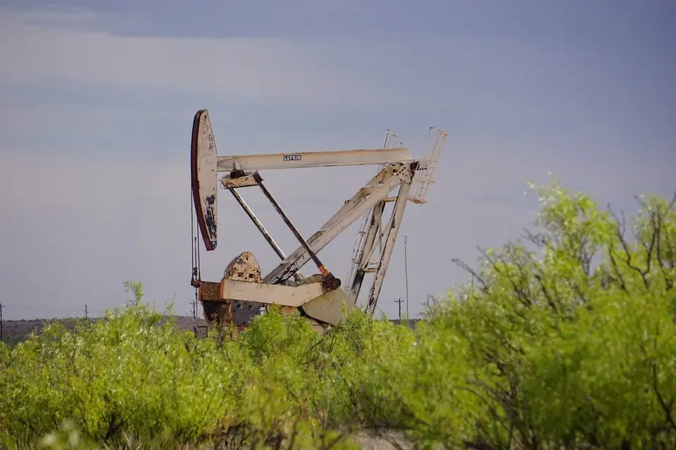 WTI Price Forecast: Buyers Target Breakout Above $103.42