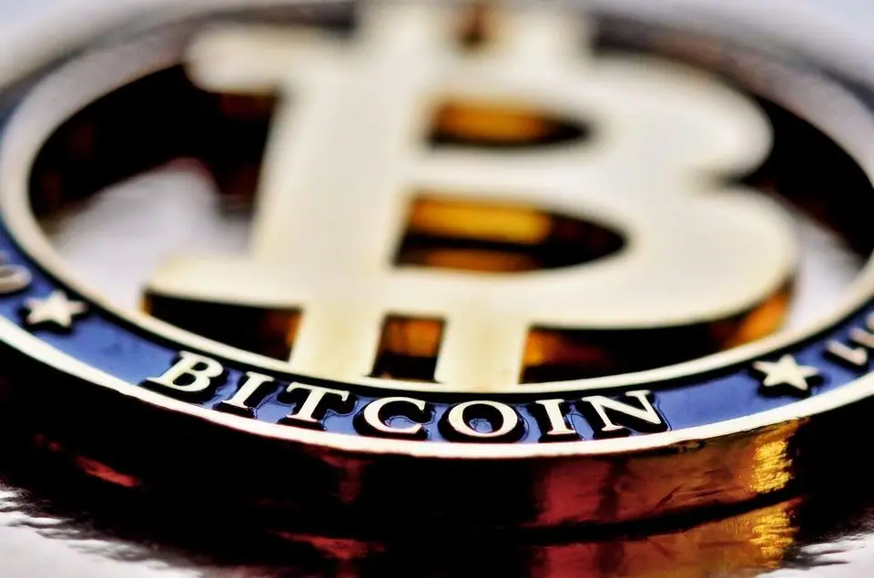 Canada’s Draft Stablecoin Rules Cap Redemption Fees at 1% and Ban Yield