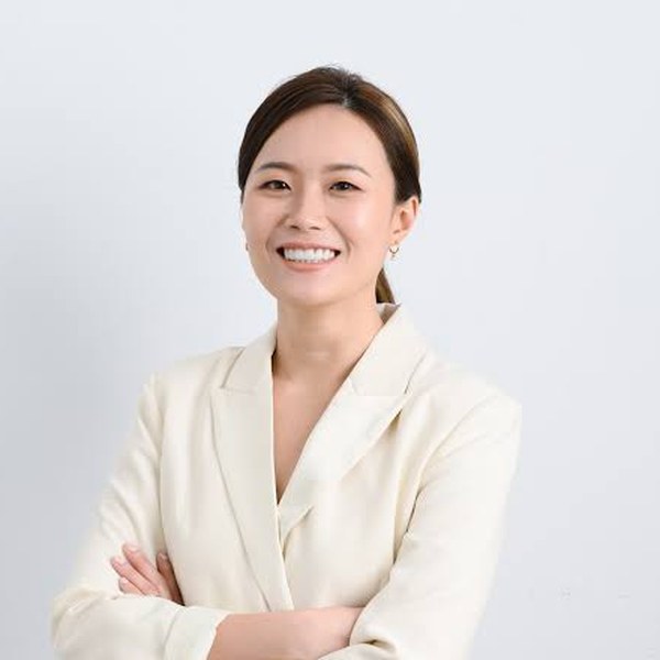 Chloe Lim